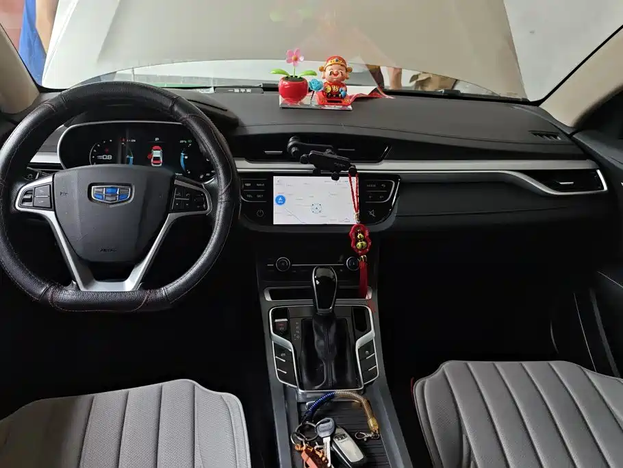 Geely Emgrand — миниатюра 12