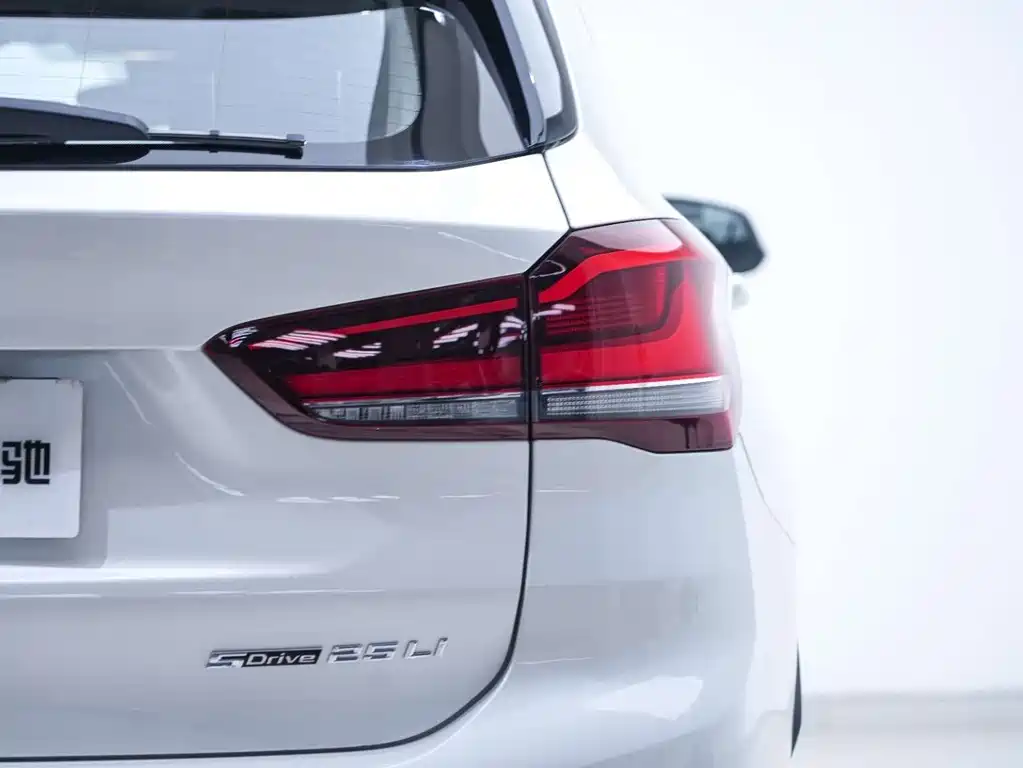 BMW X1 — миниатюра 17