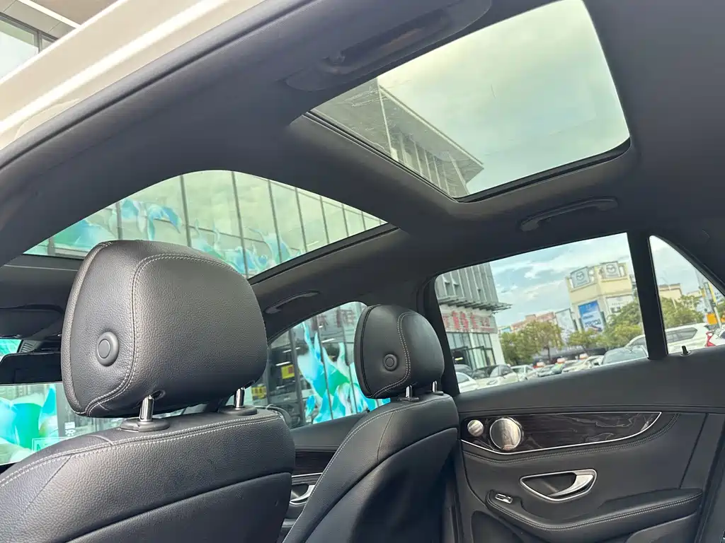 Mercedes-Benz GLC — миниатюра 21