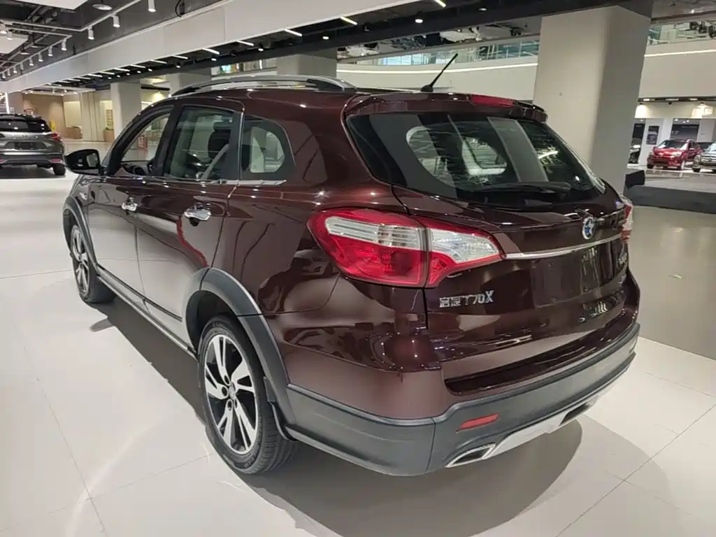 Venucia T70X — миниатюра 5