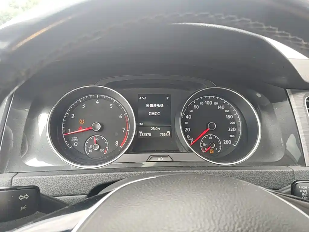 Volkswagen Golf — миниатюра 12