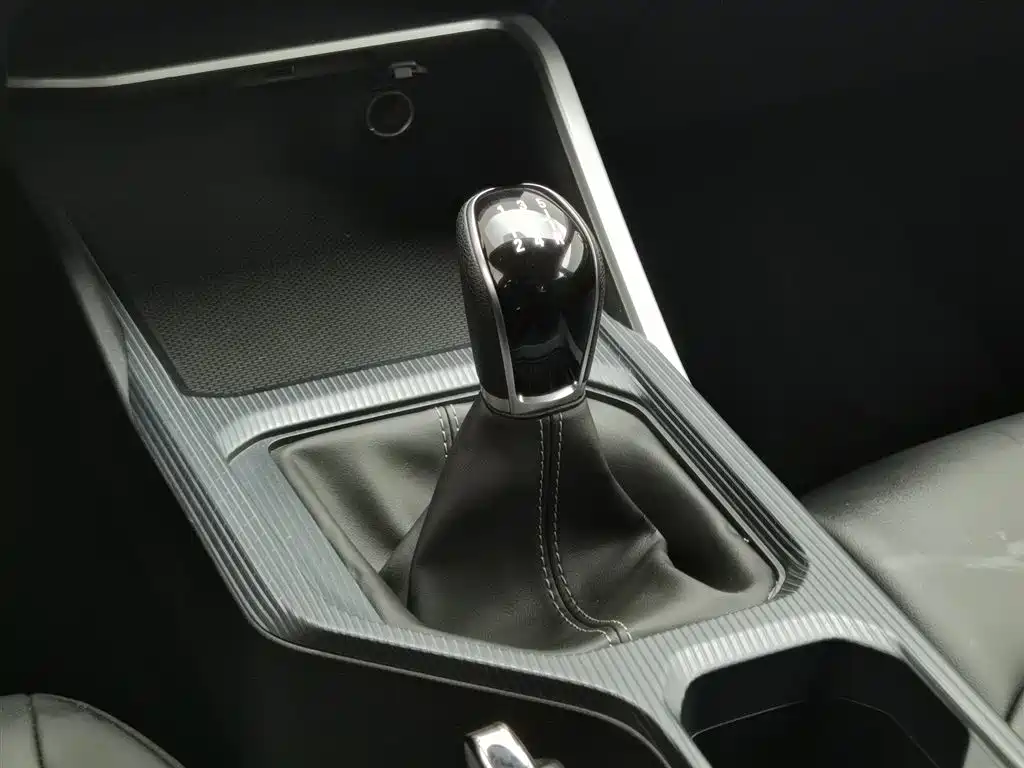 GEELY AUTOMOBILE EMGRAND