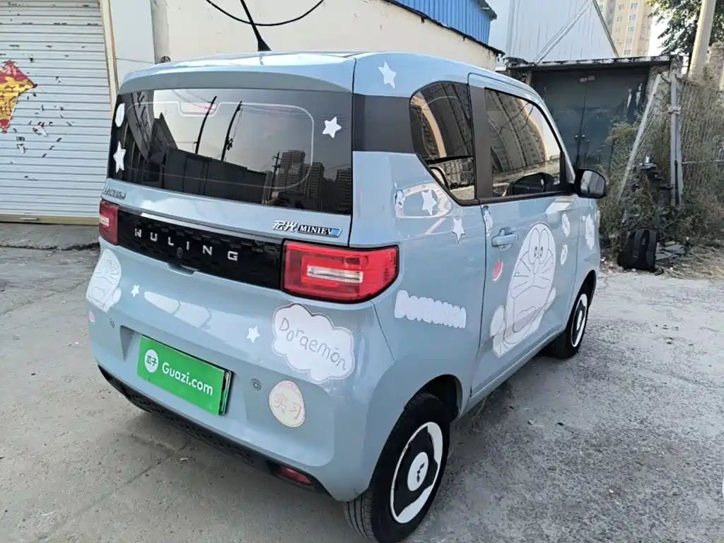 Wuling MINIEV — миниатюра 7