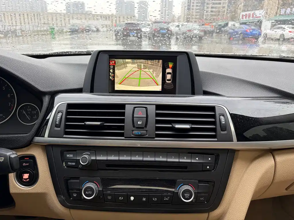 BMW 3 Series — миниатюра 14