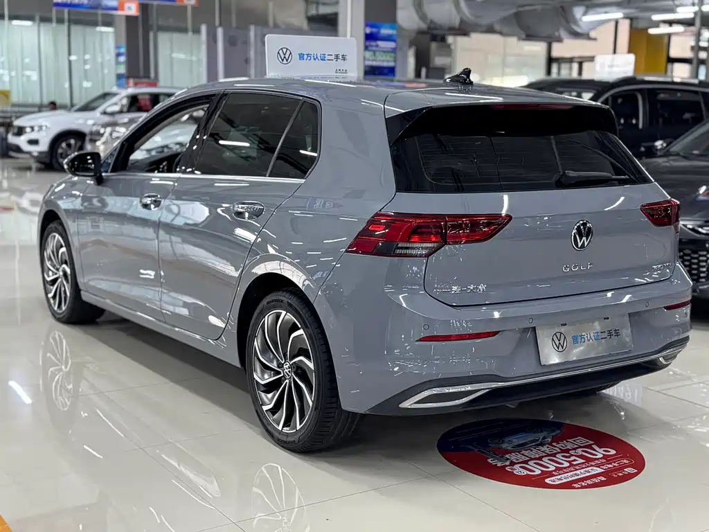 Volkswagen Golf — миниатюра 8