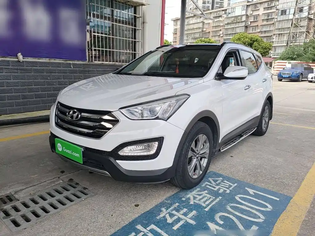 Hyundai Santa Fe — миниатюра 2