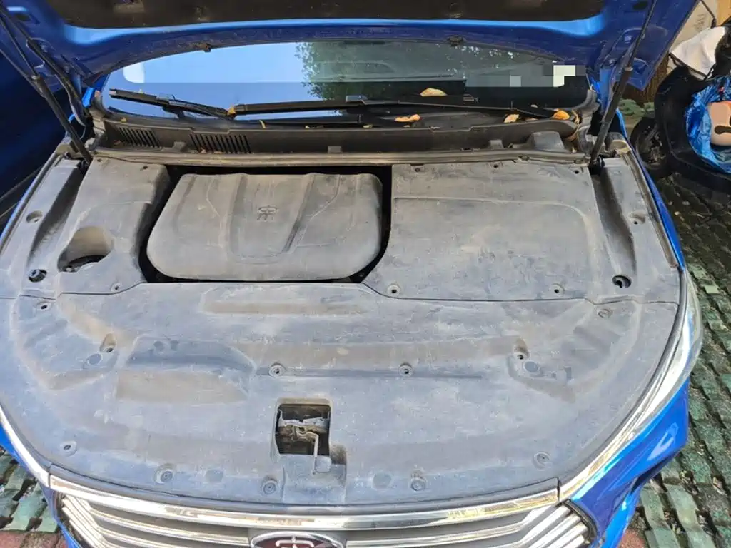 BYD MAX — миниатюра 26