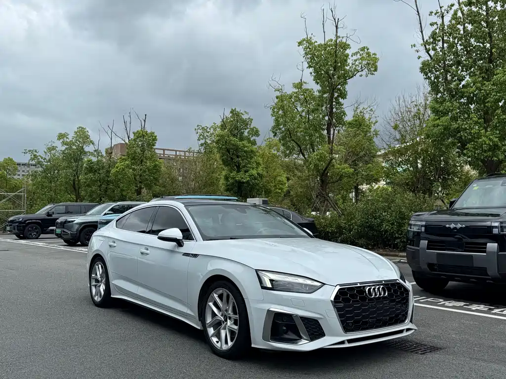 Audi A5 (Import) — миниатюра 3