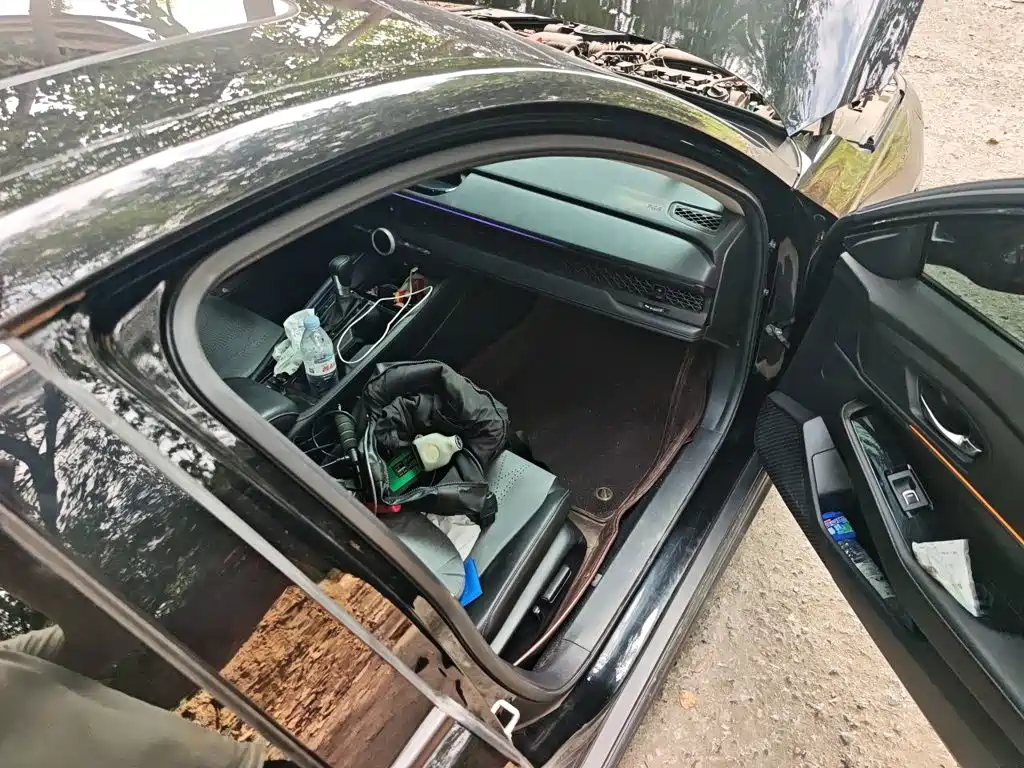Honda Accord — миниатюра 19