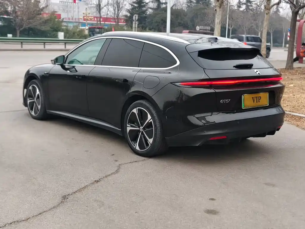 NIO NIO ET5T