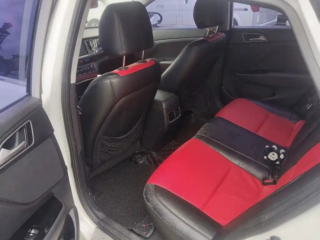 Hyundai Mistra — миниатюра 9