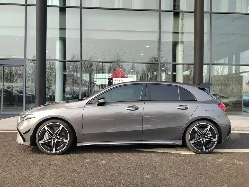 MERCEDES-BENZ A CLASS AMG