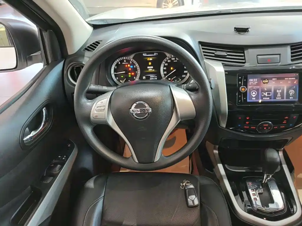 Nissan Terra — миниатюра 11