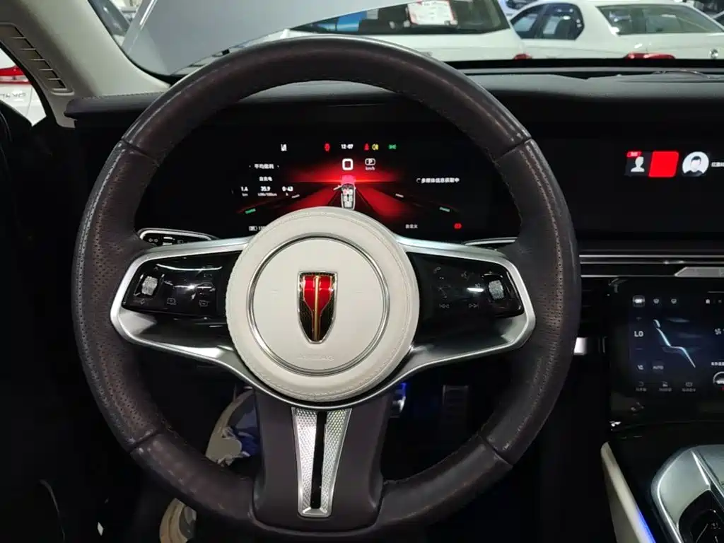 Hongqi Hongqi E-HS9 — миниатюра 11