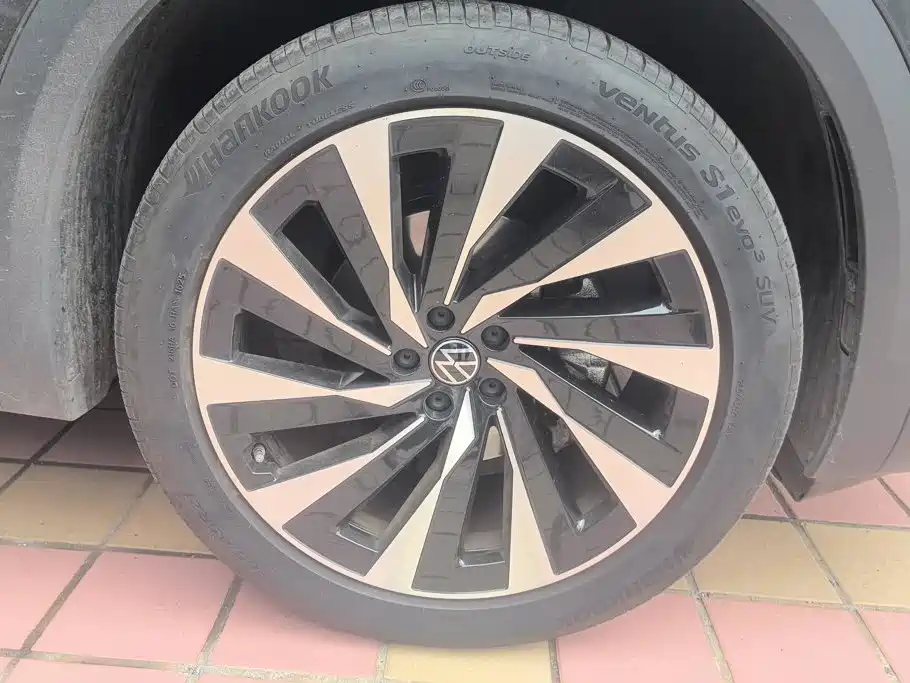 Volkswagen Talagon — миниатюра 6
