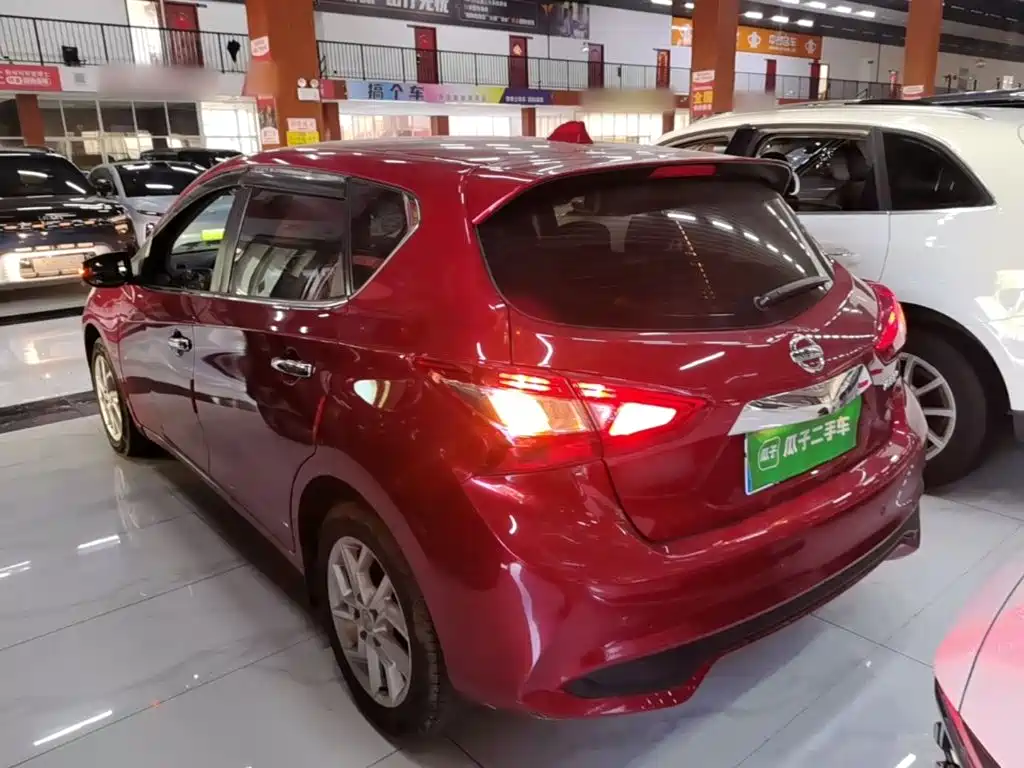 Nissan Tiida — миниатюра 5