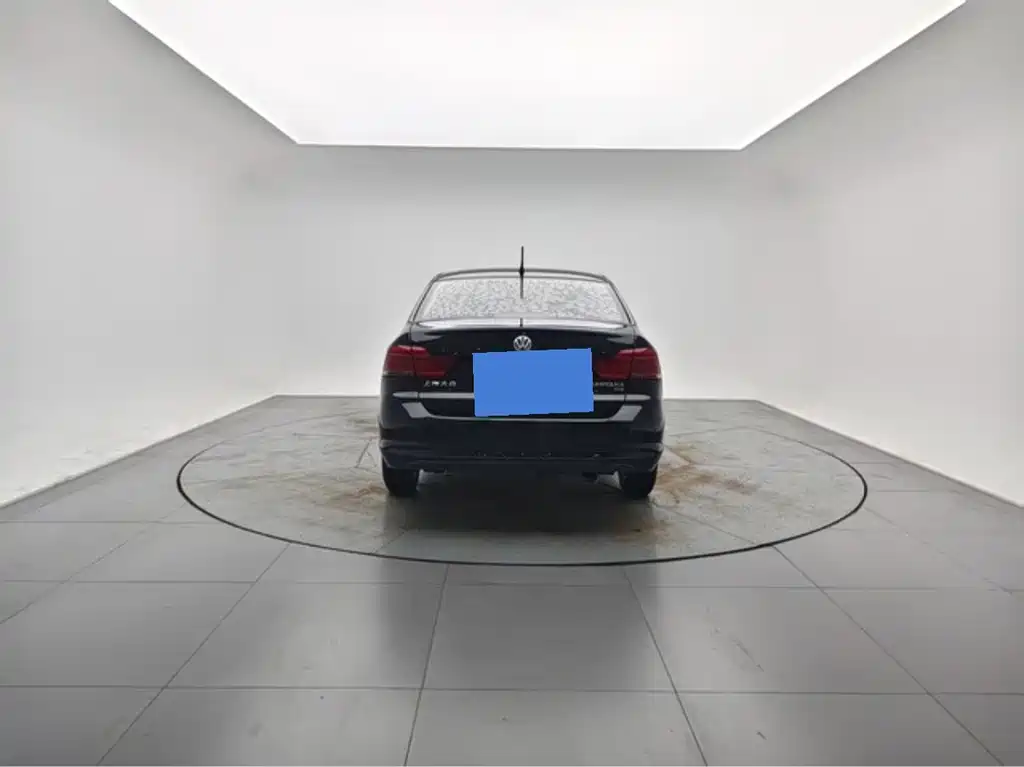 Volkswagen Santana — миниатюра 6