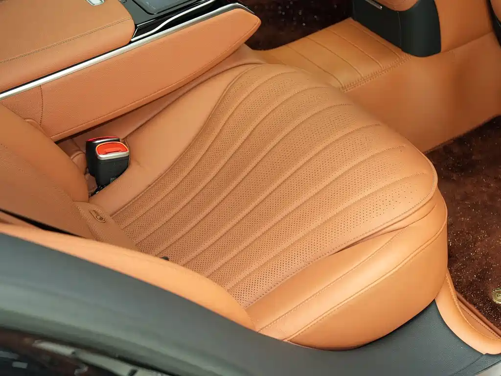 Mercedes-Benz S-Class — миниатюра 17