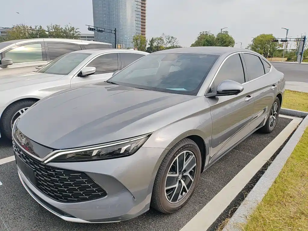 BYD Qin L