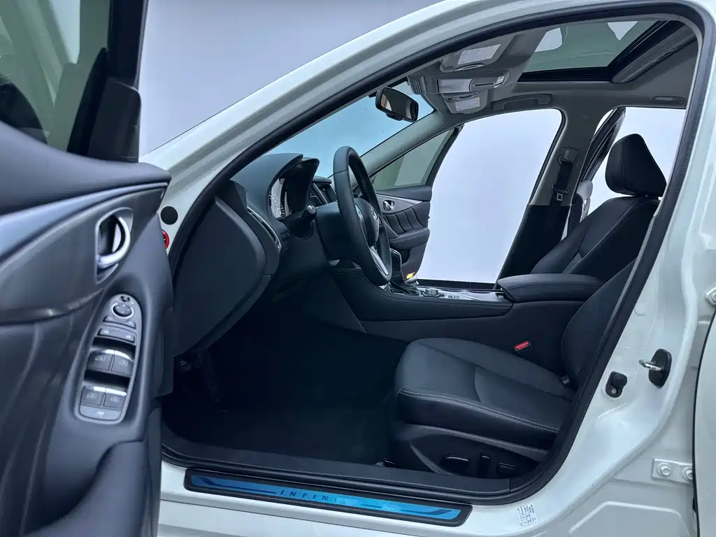 Infiniti Q50L — миниатюра 13