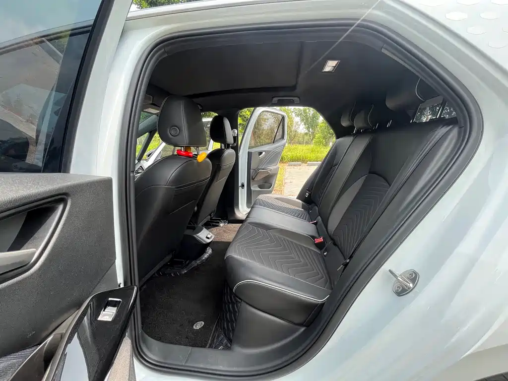 Volkswagen ID.3 — миниатюра 9
