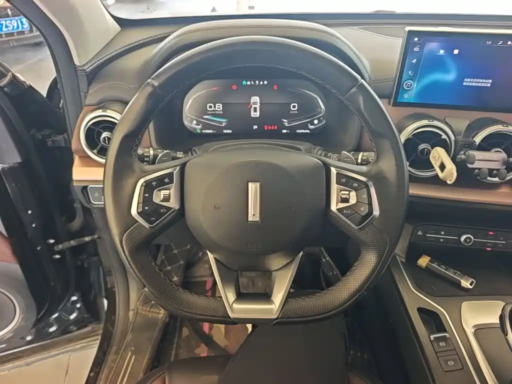 Wey Wey VV5 — миниатюра 11
