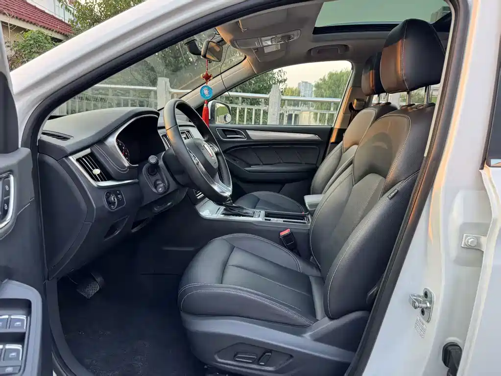 Roewe RX5 — миниатюра 10