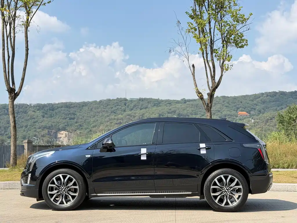 Cadillac XT5 — миниатюра 3