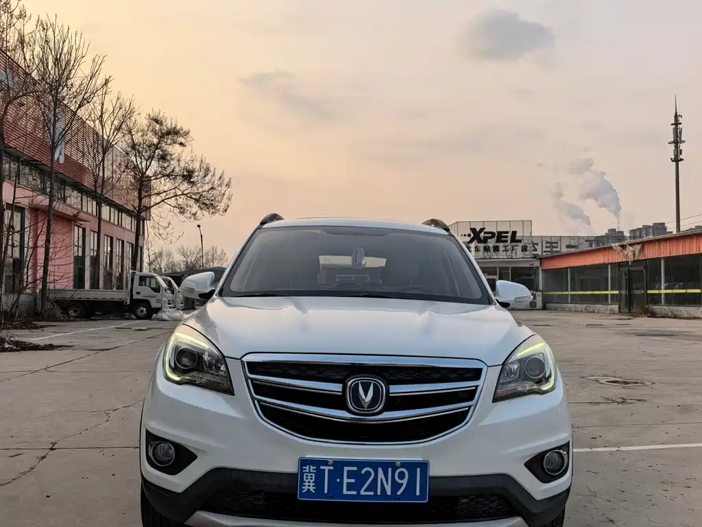 CHANGAN CS35