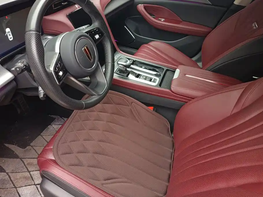 Hongqi Hongqi H5 — миниатюра 9