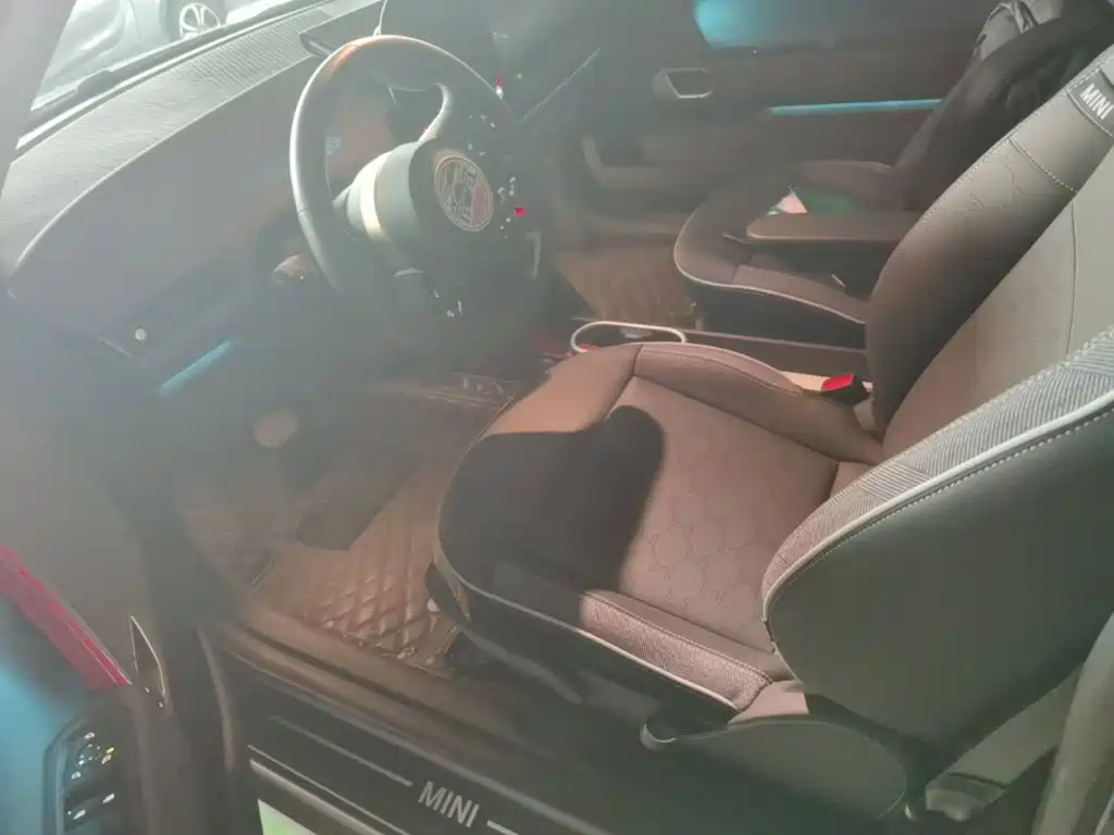 MINI MINI COOPER EV — миниатюра 15