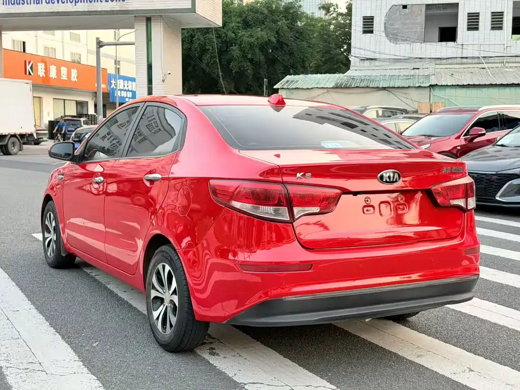 Kia K2 — миниатюра 18