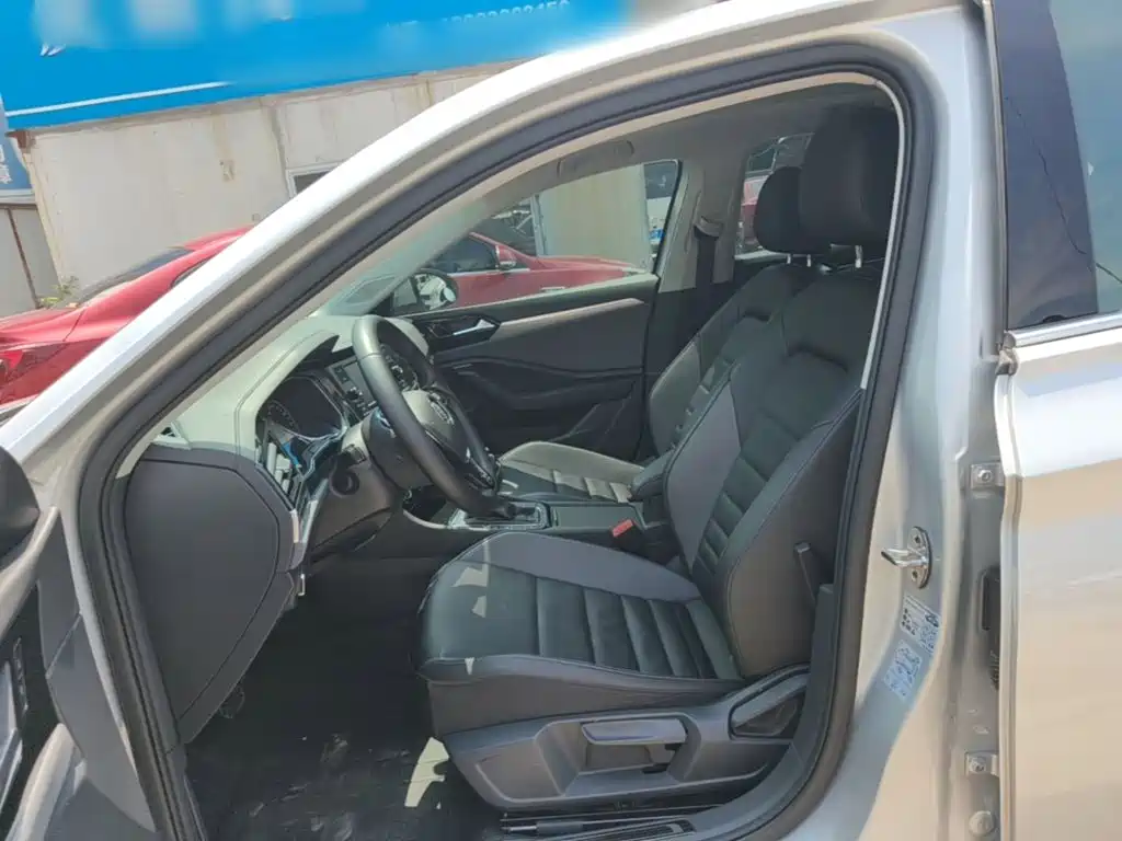 Volkswagen Sagitar 2019 280TSI DSG Comfort VI