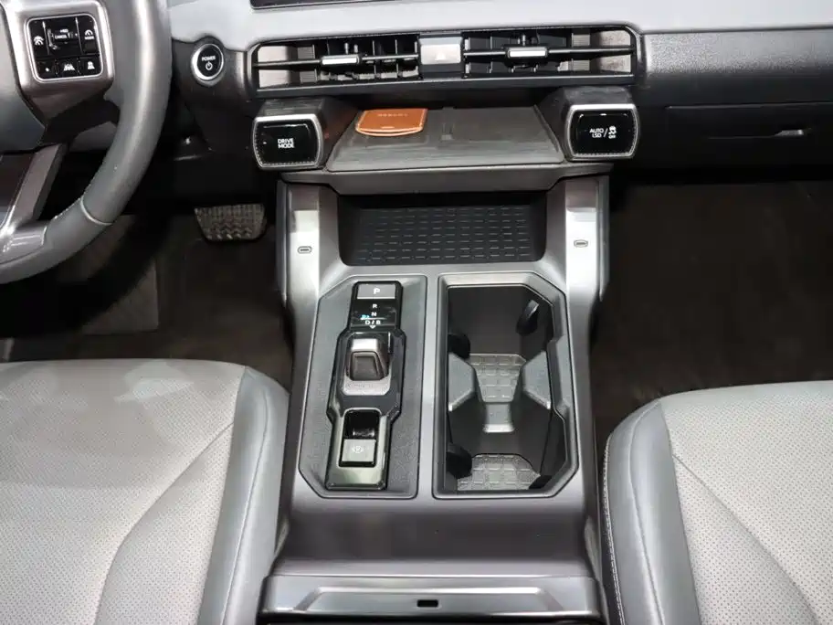 Toyota Wildlander — миниатюра 14
