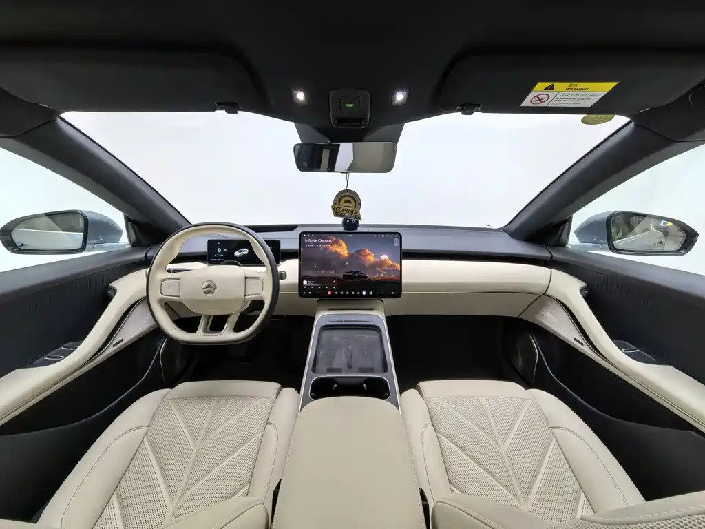 NIO ET5T — миниатюра 6