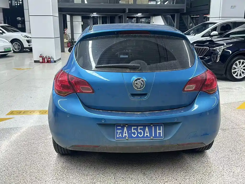 Buick Excelle — миниатюра 2