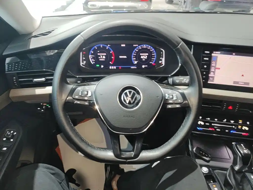 Volkswagen Passat — миниатюра 11