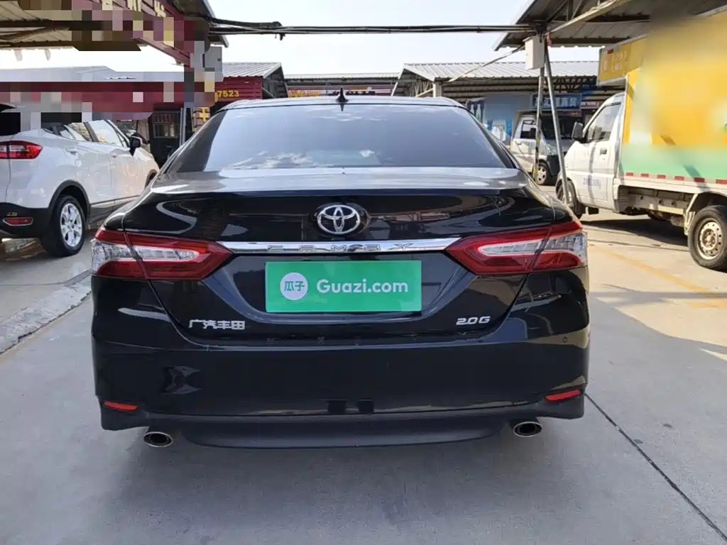 Toyota Camry — миниатюра 6