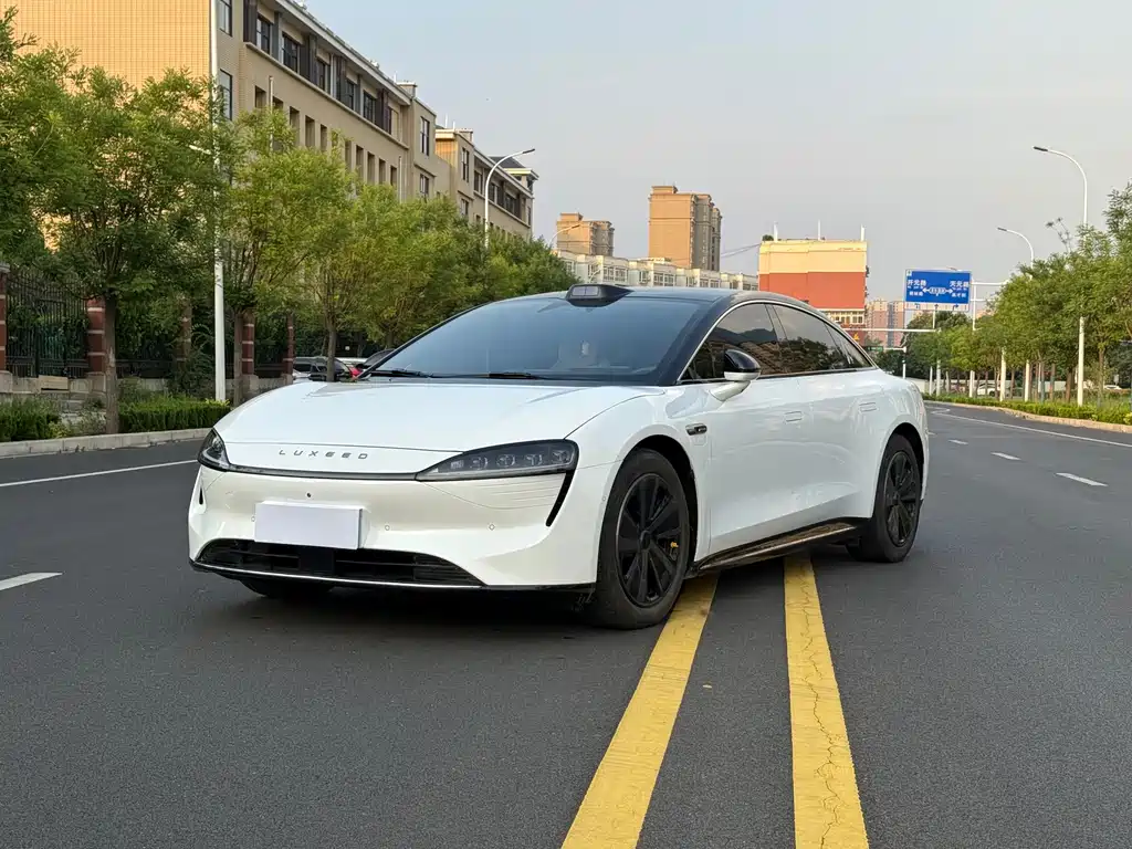 Zhijie S7
