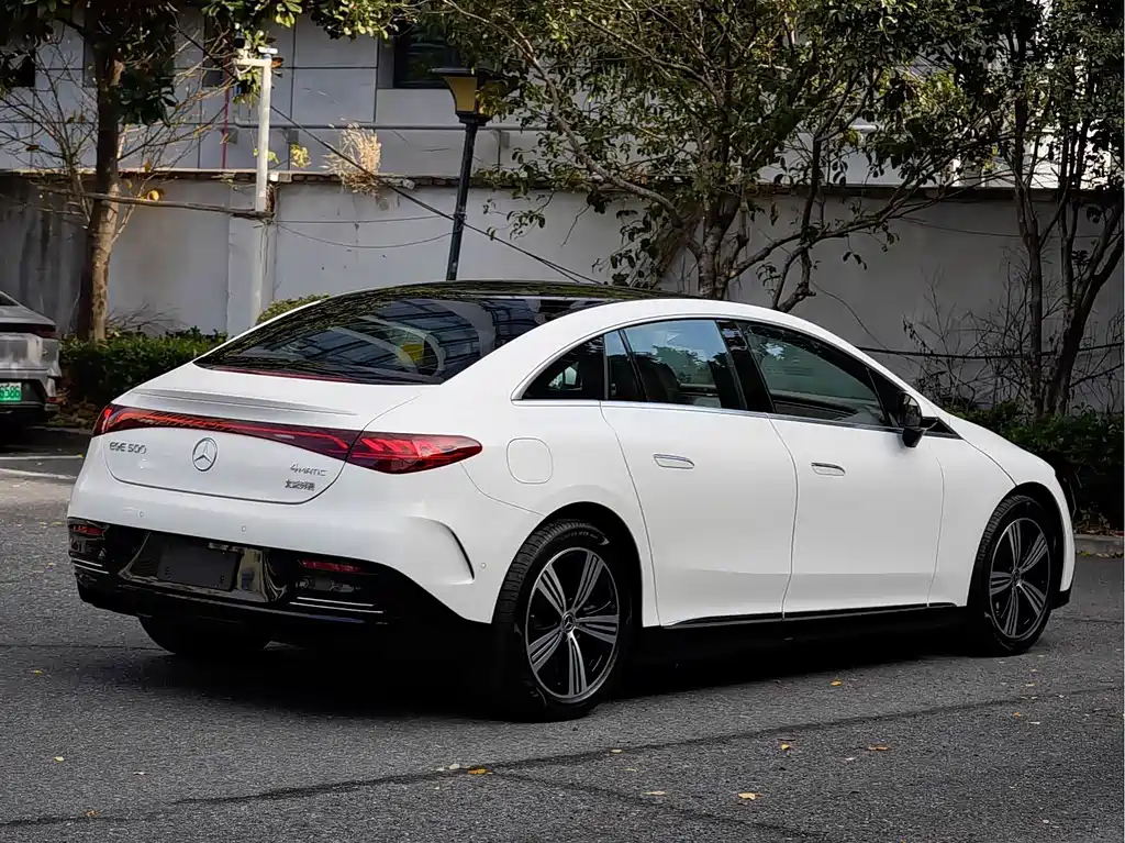 Mercedes-Benz EQE 2025 500 4MATIC