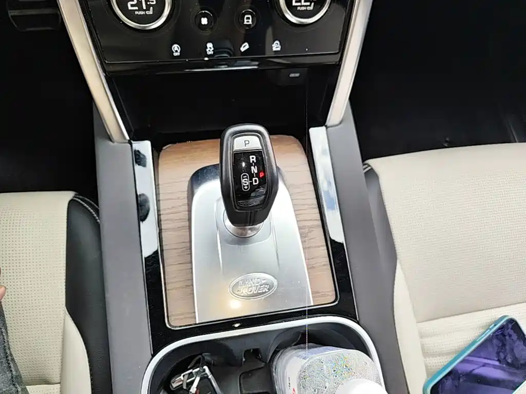 Land Rover Discovery Sport — миниатюра 14