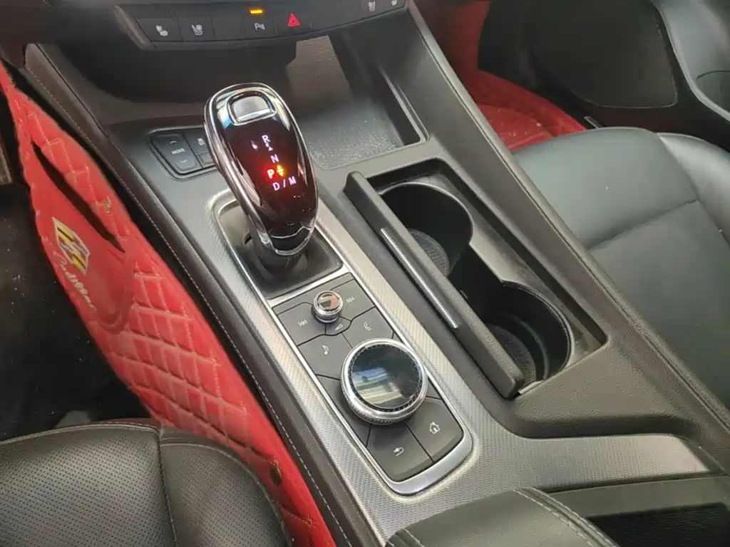 Cadillac CT5 — миниатюра 14