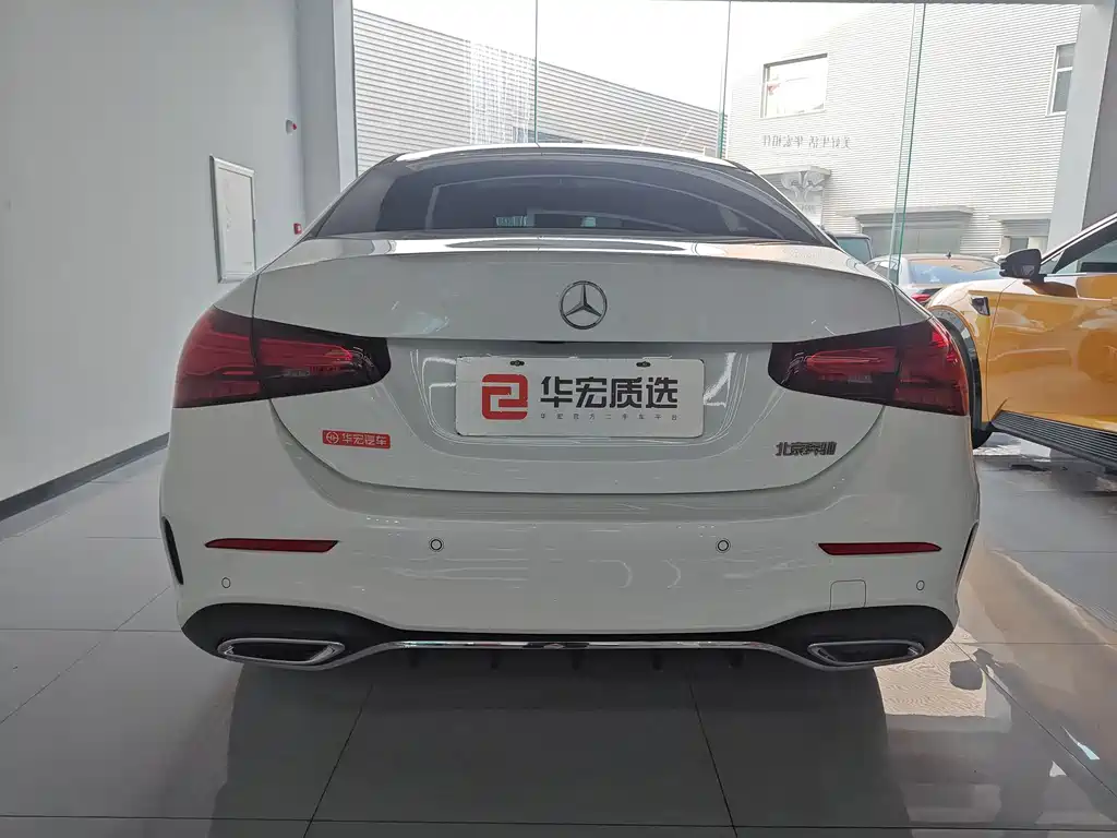 Mercedes-Benz A-Class A 2025 A 200 L Fashion