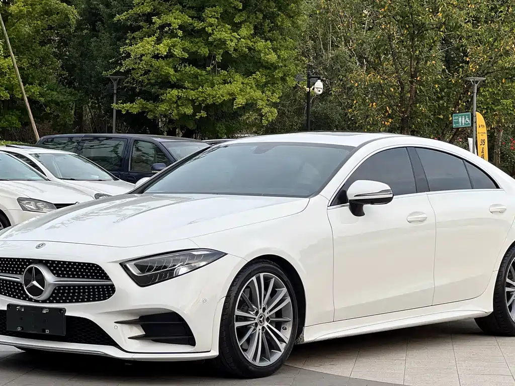 Mercedes-Benz CLS