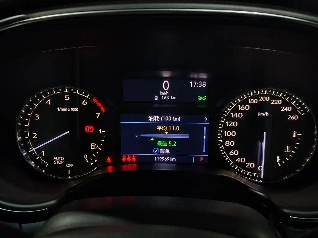 Cadillac CT5 — миниатюра 12