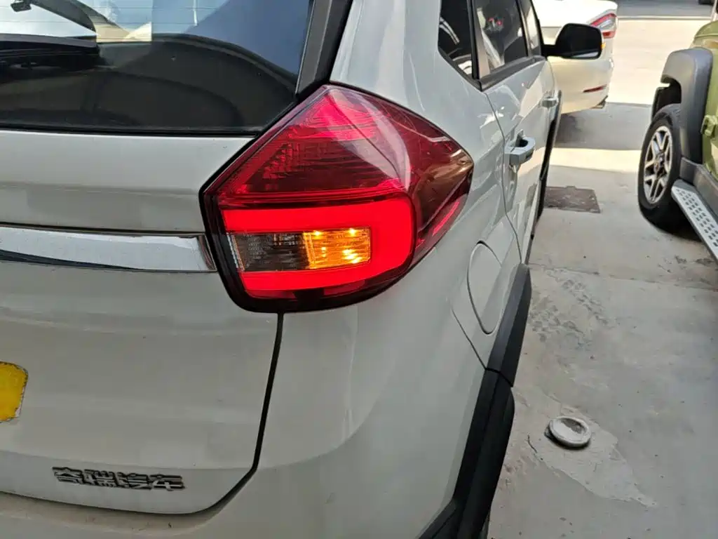 Chery Tiggo 3x — миниатюра 8
