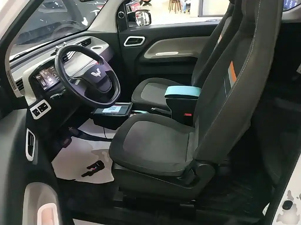 Wuling MINIEV — миниатюра 15
