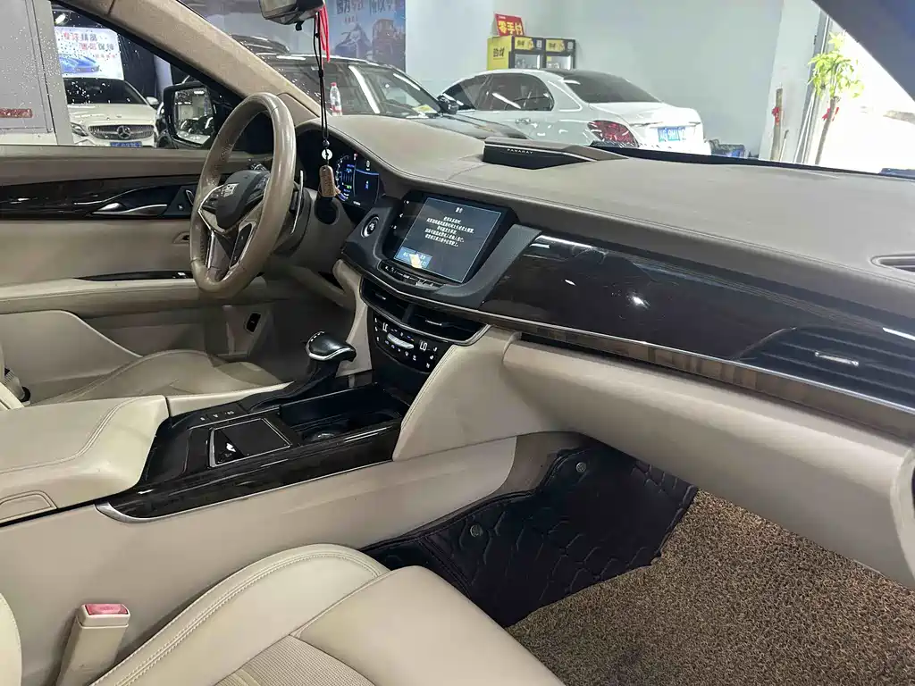 Cadillac CT6 — фотографии объявления, Фото 11