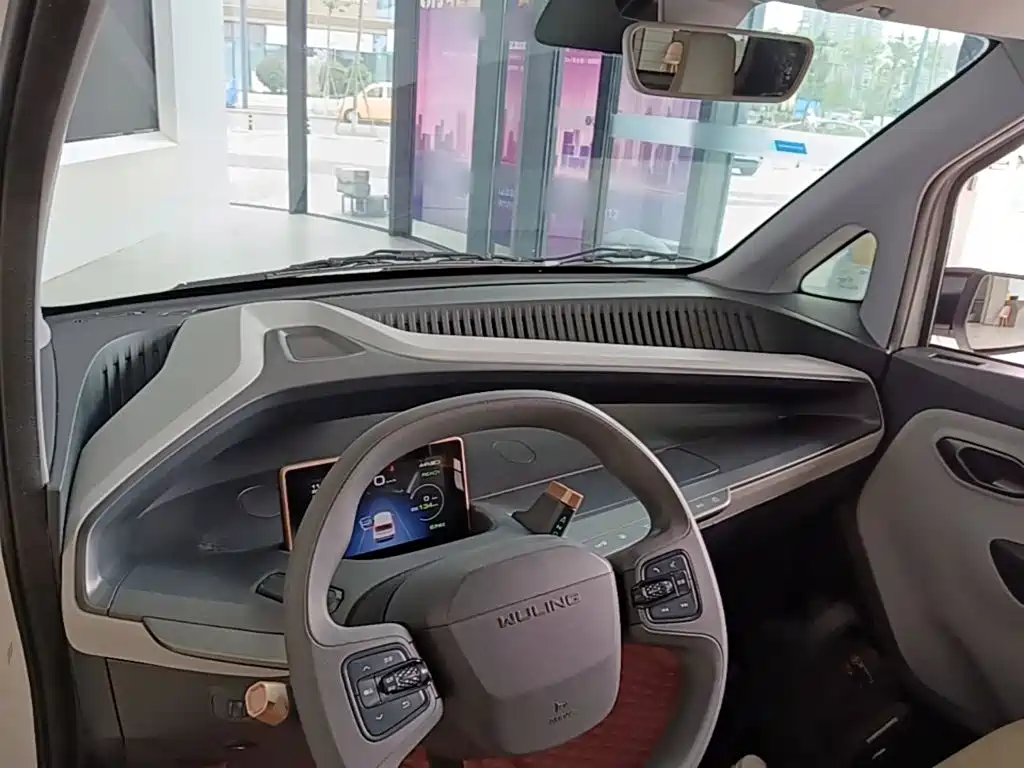 Wuling Nano EV — миниатюра 10