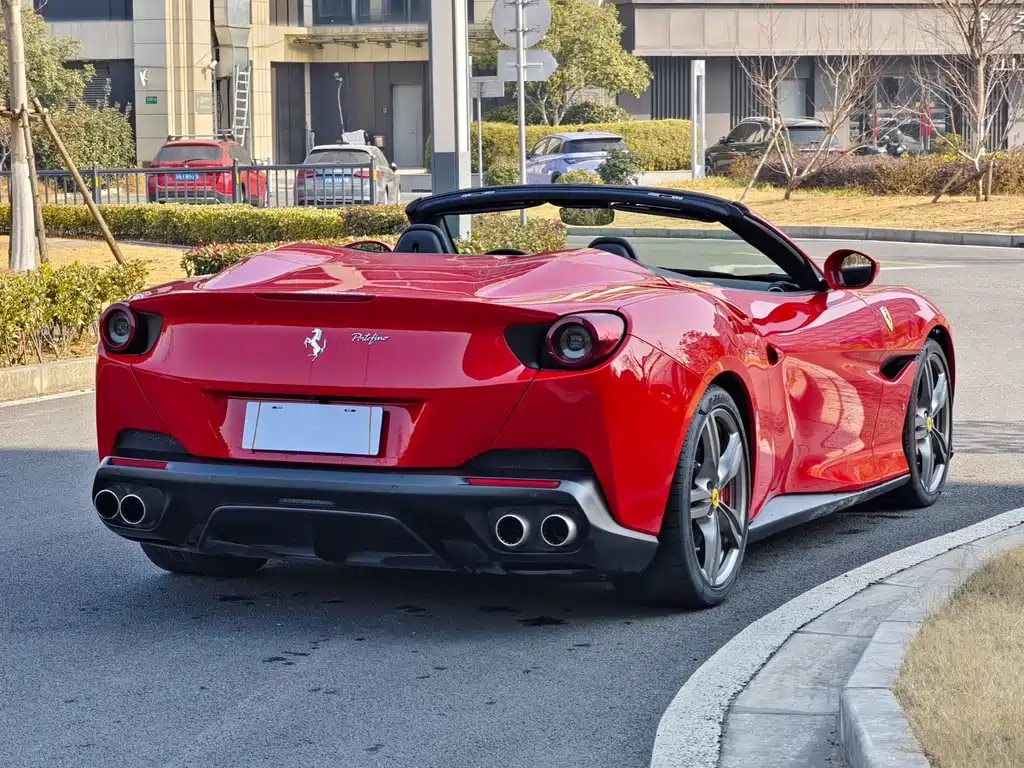 FERRARI PORTOFINO